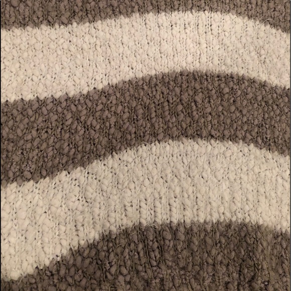 Altar’d State Eyelash Sweater - Picture 4 of 5
